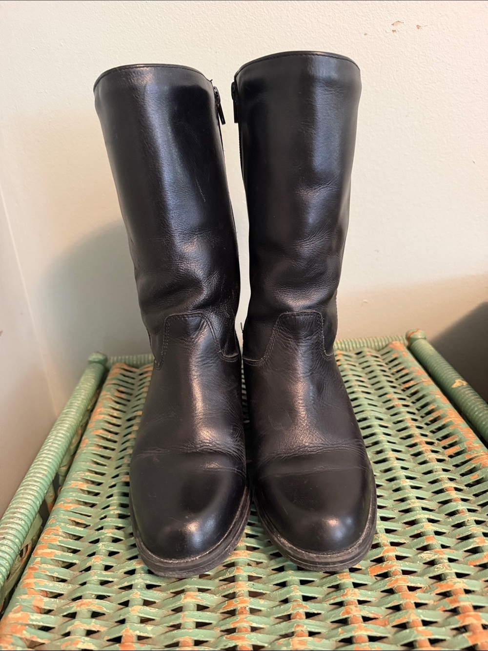 Blondo Canada leather boots wool lined women's 7B mid calf zip